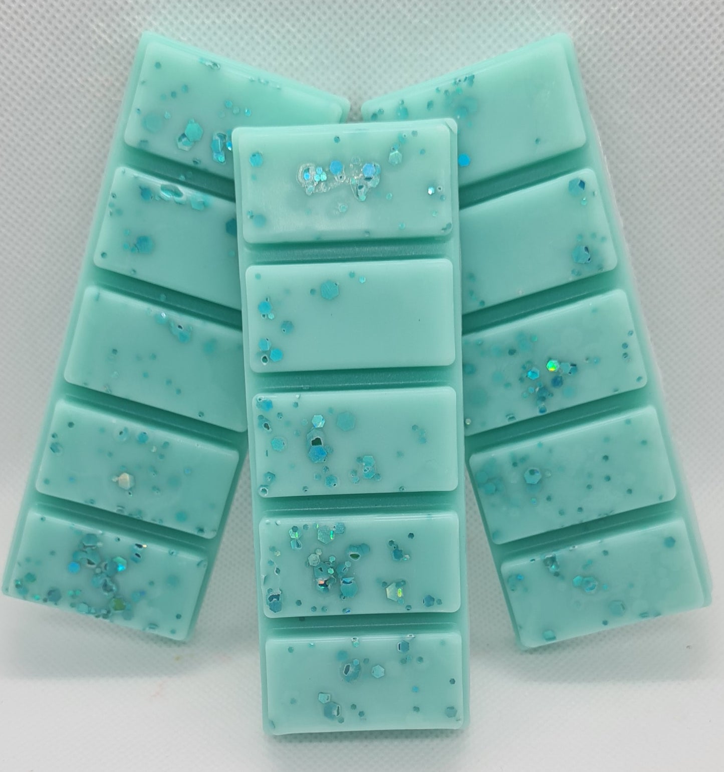 Lenny frosted eucalyptus - Handmade Soy Wax Melt Snap Bar with Mint, Honey, and Citrus Notes"