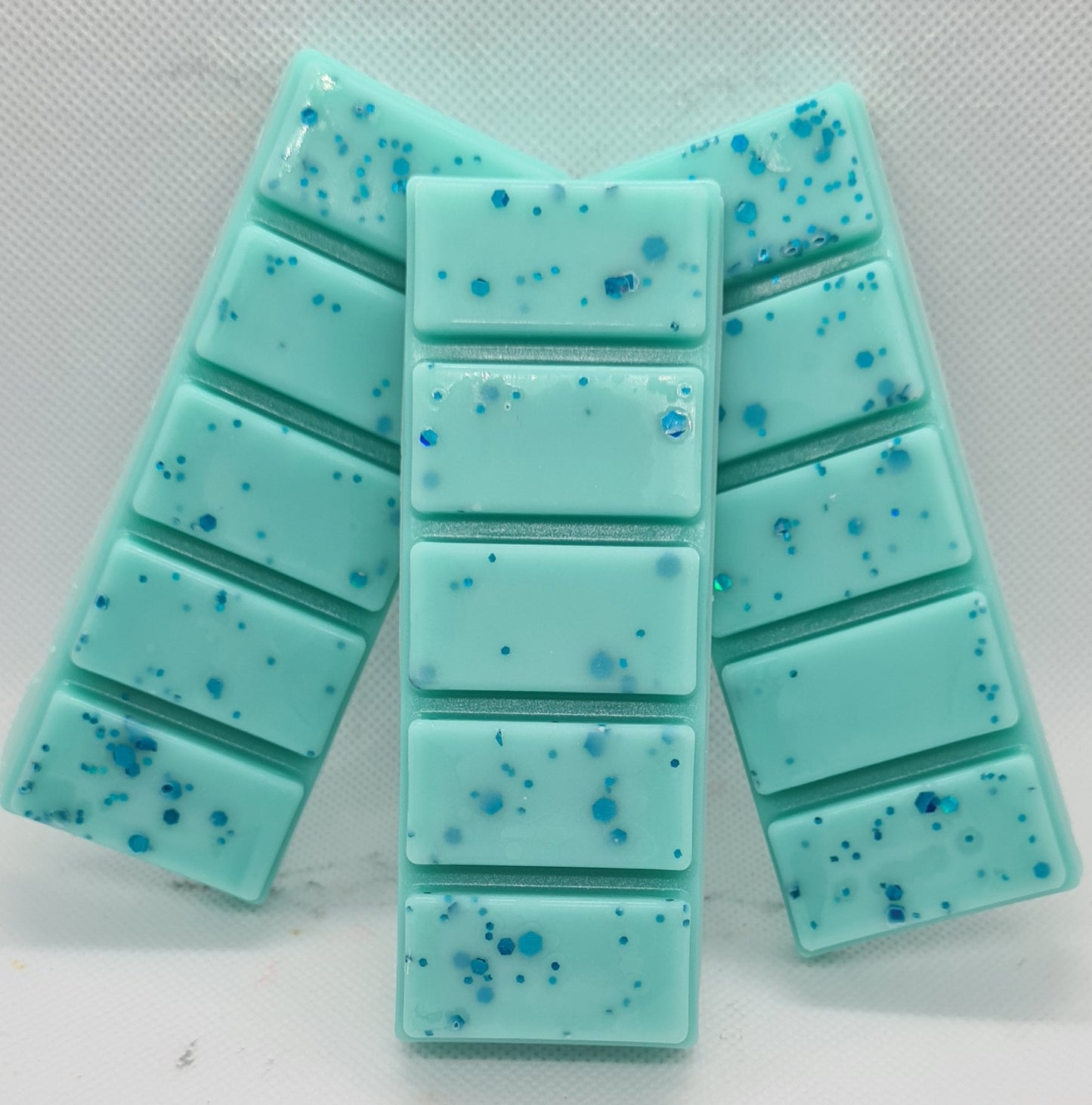 Caring Freshness - Handmade Soy Wax Melt Snap Bars with Almond Milk and Manuka Honey Notes