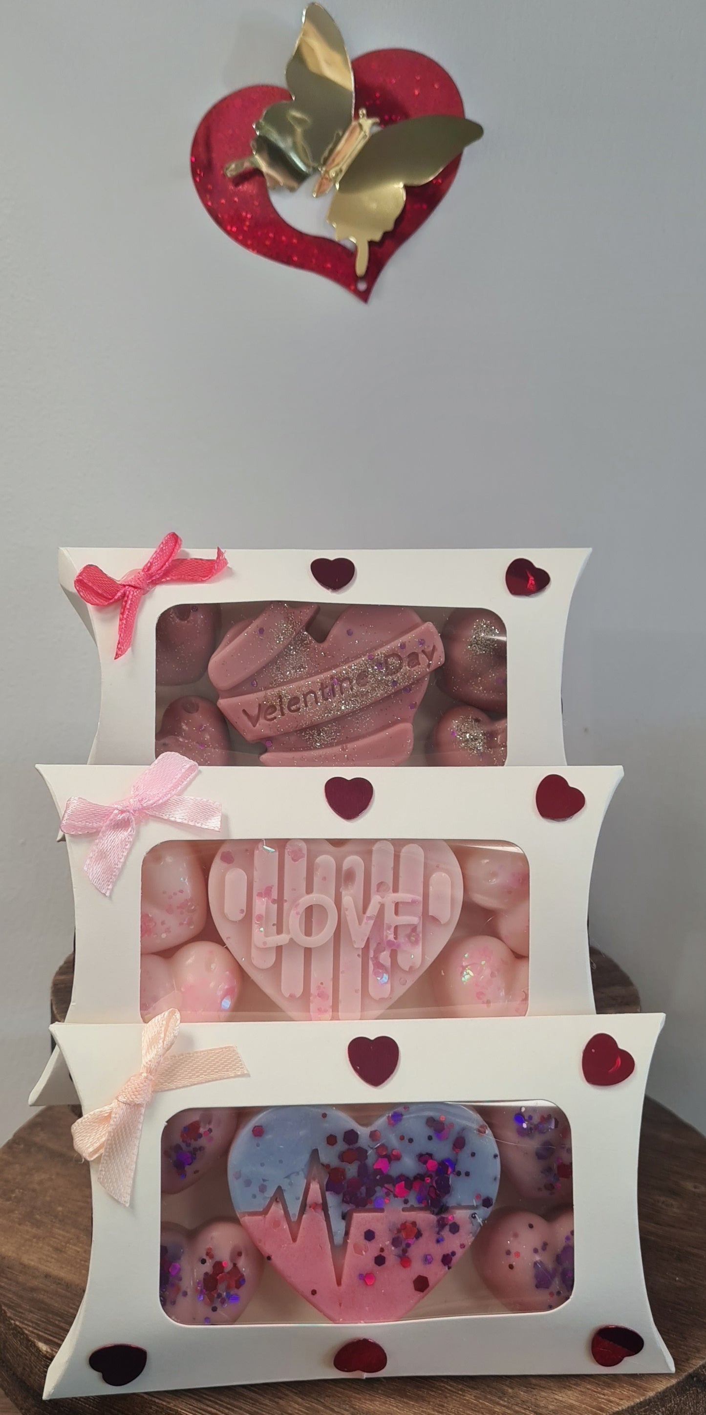 Valentine's day love hearts mini boxes wax melts